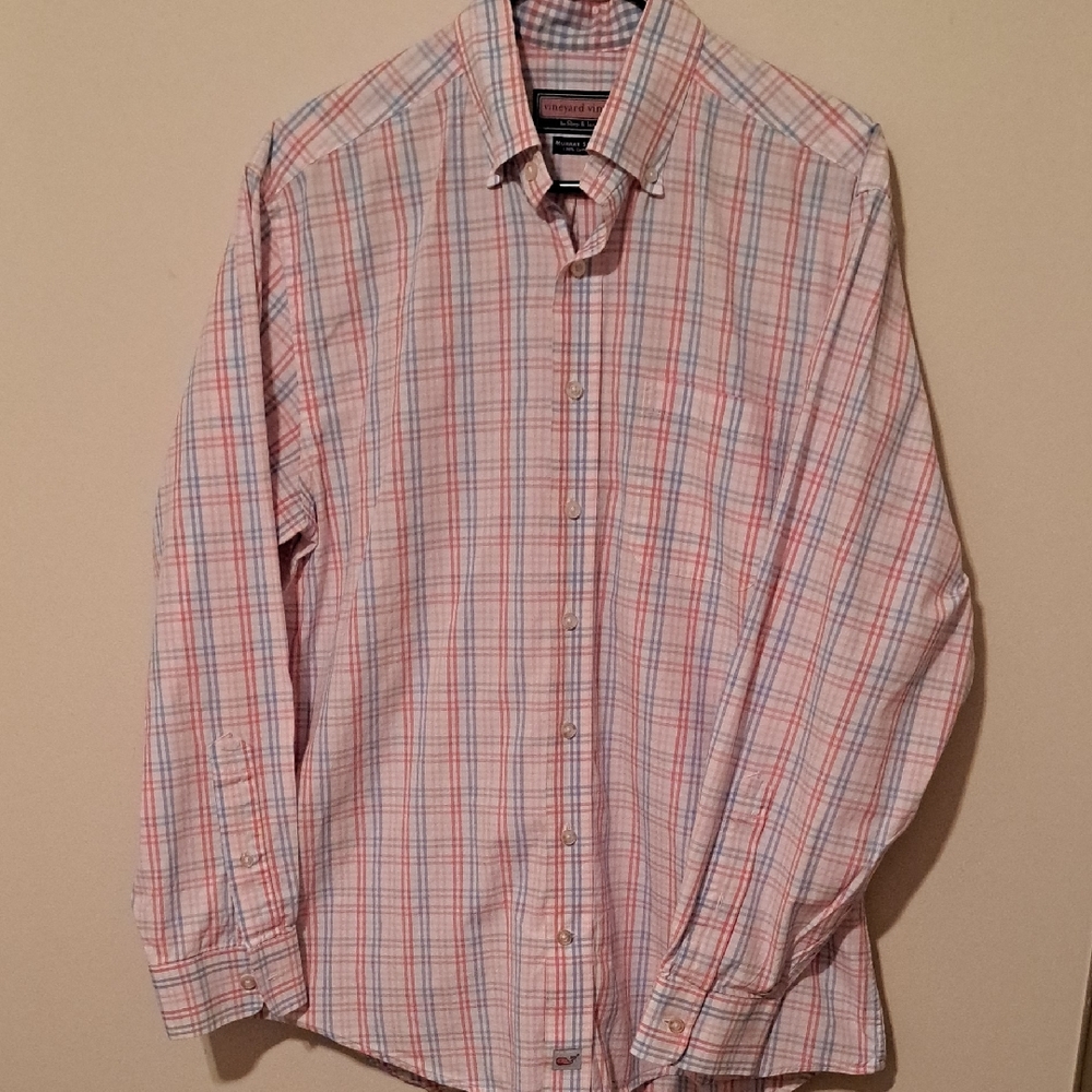 Vineyard Vines Pink and Blue Plaid Button Down Murray Shirt.  Medium.